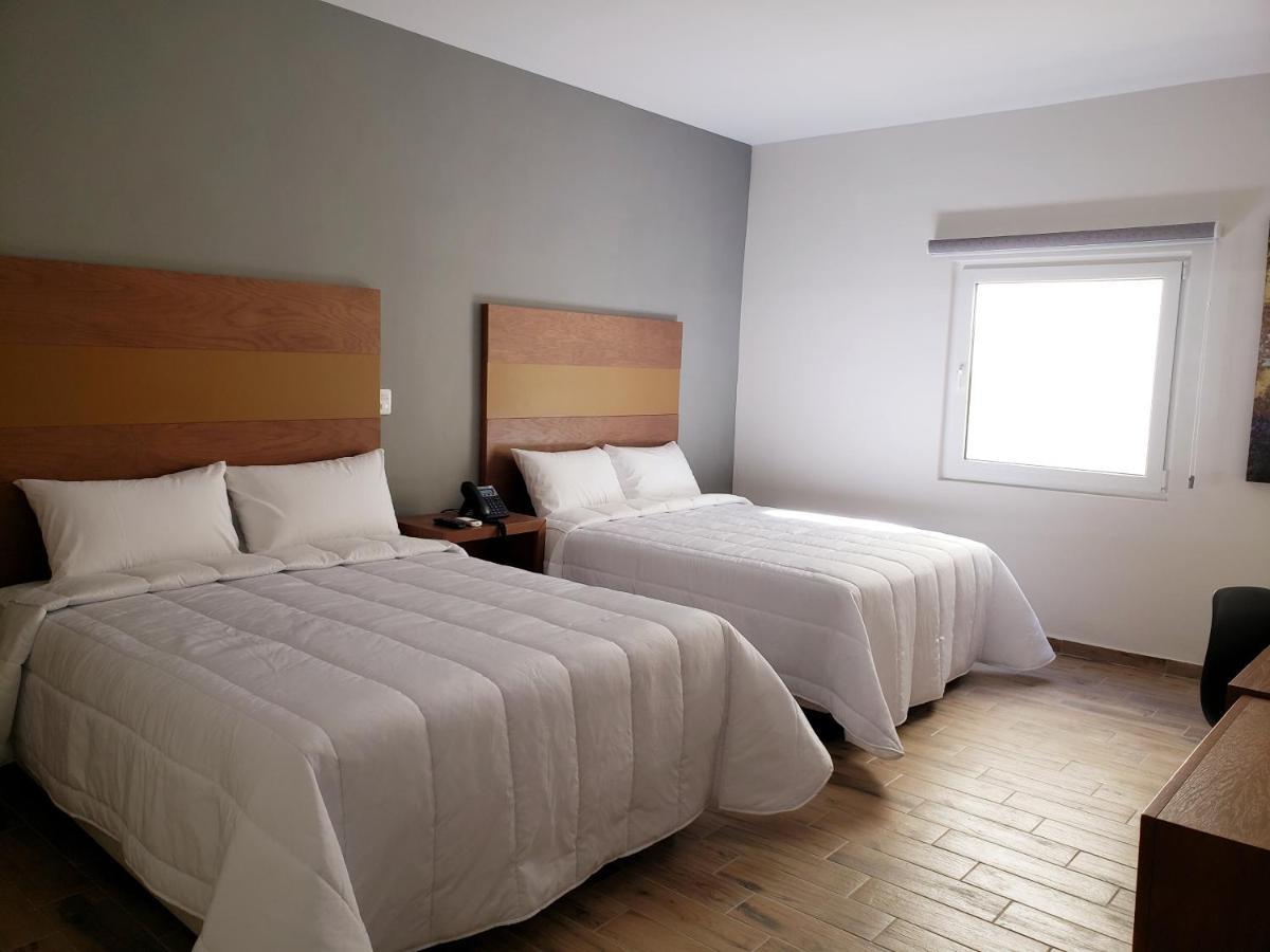 Hotel Plaza Allende Torreón エクステリア 写真